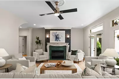 4429 Cameron Oaks Drive, Charlotte, NC 28211 - Photo 9