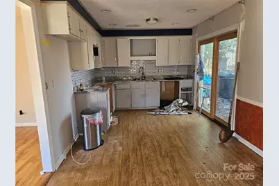 1700 Old Towne Court, Charlotte, NC 28217 - Photo 3