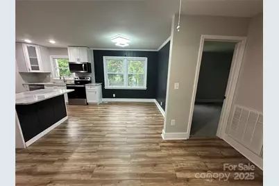 423 S Rhyne Street, Dallas, NC 28034 - Photo 7