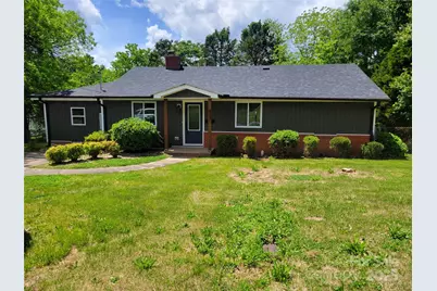 423 S Rhyne Street, Dallas, NC 28034 - Photo 1