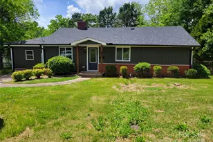 423 S Rhyne St, Dallas, NC 28034 - Photo 1