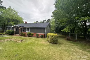 423 S Rhyne St, Dallas, NC 28034 - Photo 27