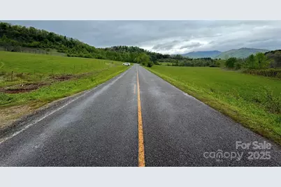 4136 Rose Creek Road, Franklin, NC 28734 - Photo 13