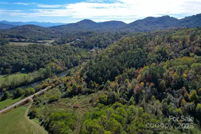 4136 Rose Creek Road, Franklin, NC 28734 - Photo 19