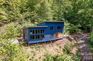 83 Mt Airy Rd, Marshall, NC 28753 - Photo 3