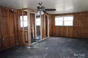 252 Rogers St, Waynesville, NC 28786 - Photo 7