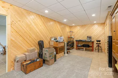 28 Tudor Crescent Court, Hendersonville, NC 28739 - Photo 29