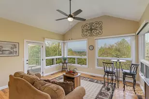 28 Tudor Crescent Ct, Hendersonville, NC 28739 - Photo 11