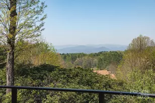 28 Tudor Crescent Ct, Hendersonville, NC 28739 - Photo 3