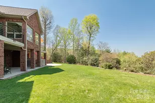 28 Tudor Crescent Ct, Hendersonville, NC 28739 - Photo 9