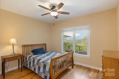 28 Tudor Crescent Court, Hendersonville, NC 28739 - Photo 27