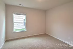 75 Creekwalk Ln, Waynesville, NC 28785 - Photo 9