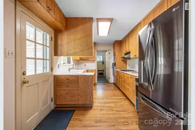 426 Vanderbilt Road, Asheville, NC 28803 - Photo 17