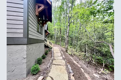 435 Soquili Drive, Brevard, NC 28712 - Photo 3