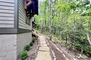 435 Soquili Dr, Brevard, NC 28712 - Photo 3