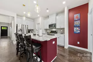 5727 Lavaux Ct, Charlotte, NC 28214 - Photo 9