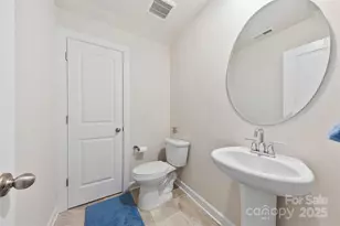 5727 Lavaux Ct, Charlotte, NC 28214 - Photo 19