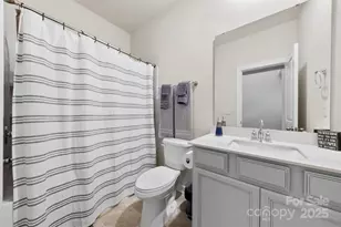 5727 Lavaux Ct, Charlotte, NC 28214 - Photo 7