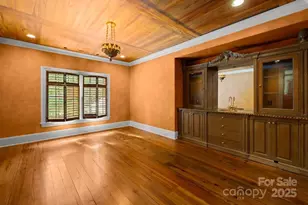 4523 Fox Brook Ln, Charlotte, NC 28211 - Photo 23