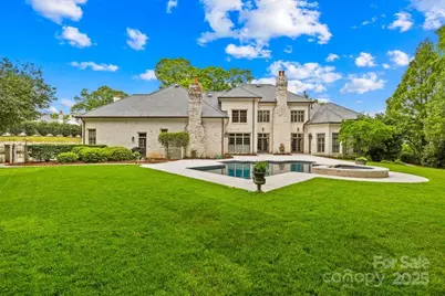 4523 Fox Brook Lane, Charlotte, NC 28211 - Photo 37