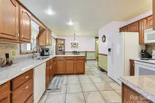 20 Brooks Cove Rd, Candler, NC 28715 - Photo 21