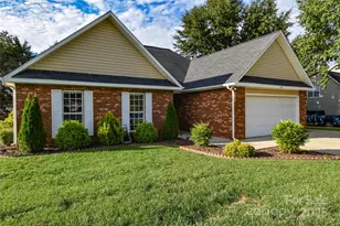 330 Kilmer Ln, Mooresville, NC 28115 - Photo 3