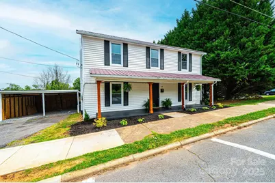 210 W 15th Street, Newton, NC 28658 - Photo 5