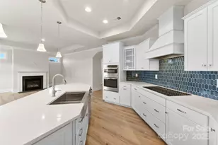 3069 Founding Fathers Dr, Gastonia, NC 28056 - Photo 7