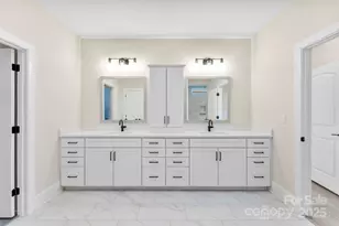 3089 Founding Fathers Dr, Gastonia, NC 28056 - Photo 13