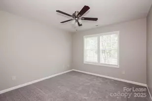 8618 Sawleaf Ct, Charlotte, NC 28215 - Photo 9