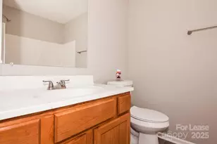 8618 Sawleaf Ct, Charlotte, NC 28215 - Photo 15