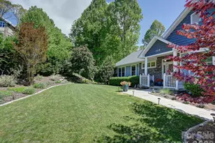 105 Spring Path, Hendersonville, NC 28739 - Photo 7