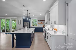 685 Knollcrest Dr NE, Concord, NC 28025 - Photo 5