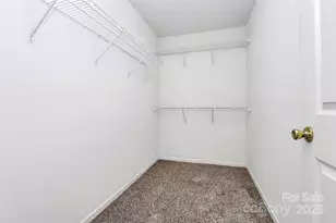 2045 Flushing Ct, Charlotte, NC 28215 - Photo 15