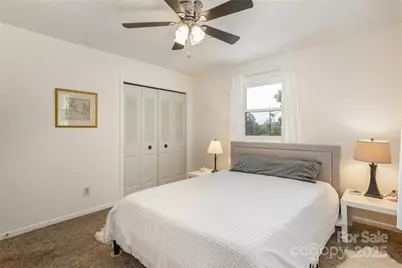 103 Oakwood Place #Unit 4, Hendersonville, NC 28792 - Photo 11