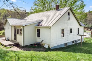 377 Cabin Rd, Spruce Pine, NC 28777 - Photo 23