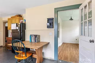 377 Cabin Rd, Spruce Pine, NC 28777 - Photo 25