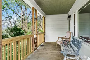 377 Cabin Rd, Spruce Pine, NC 28777 - Photo 3