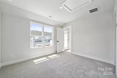 2009 Clarksdale Drive #39, Charlotte, NC 28206 - Photo 13