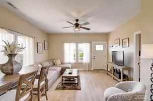 106 Thistle Field Dr, Asheville, NC 28806 - Photo 3