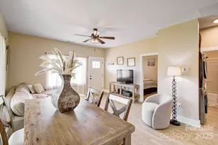 106 Thistle Field Dr, Asheville, NC 28806 - Photo 5