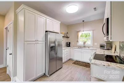 106 Thistle Field Drive, Asheville, NC 28806 - Photo 7