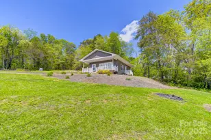 106 Thistle Field Dr, Asheville, NC 28806 - Photo 19