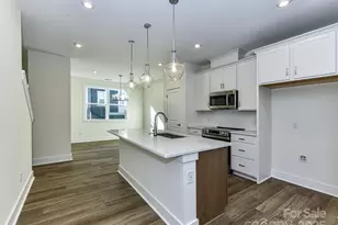 6013 Pivot Ct, Charlotte, NC 28205 - Photo 9