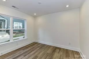 6013 Pivot Ct, Charlotte, NC 28205 - Photo 5