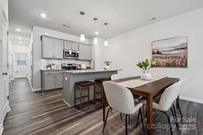 4738 Lakeview Road N #16, Charlotte, NC 28216 - Photo 9