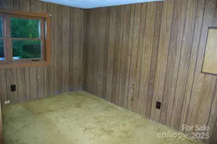 3225 Sawmill Rd, Hickory Grove, SC 29717 - Photo 15