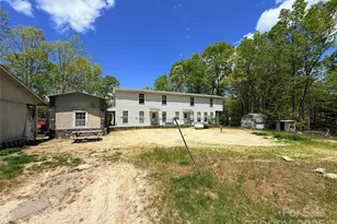 630 Deerchase Cir, Cedar Mountain, NC 28718 - Photo 15