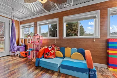 3610 Collettsville Road, Lenoir, NC 28645 - Photo 17