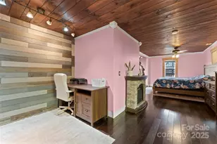 3610 Collettsville Rd, Lenoir, NC 28645 - Photo 15